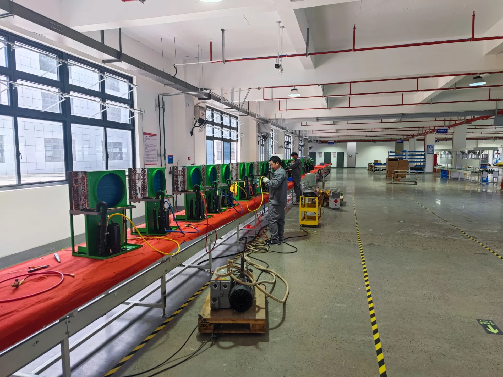 Yakeclimate equipment manufacturing detail